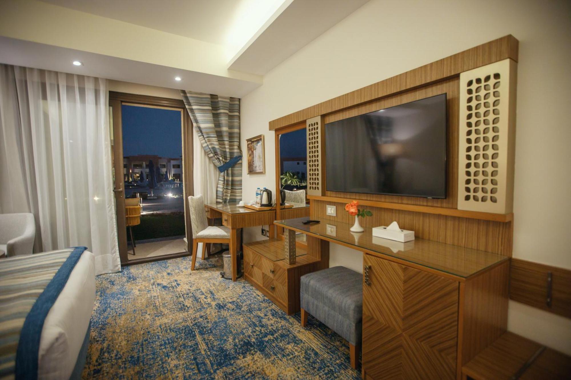 Helnan Hotel - Port Fouad Port Said Esterno foto