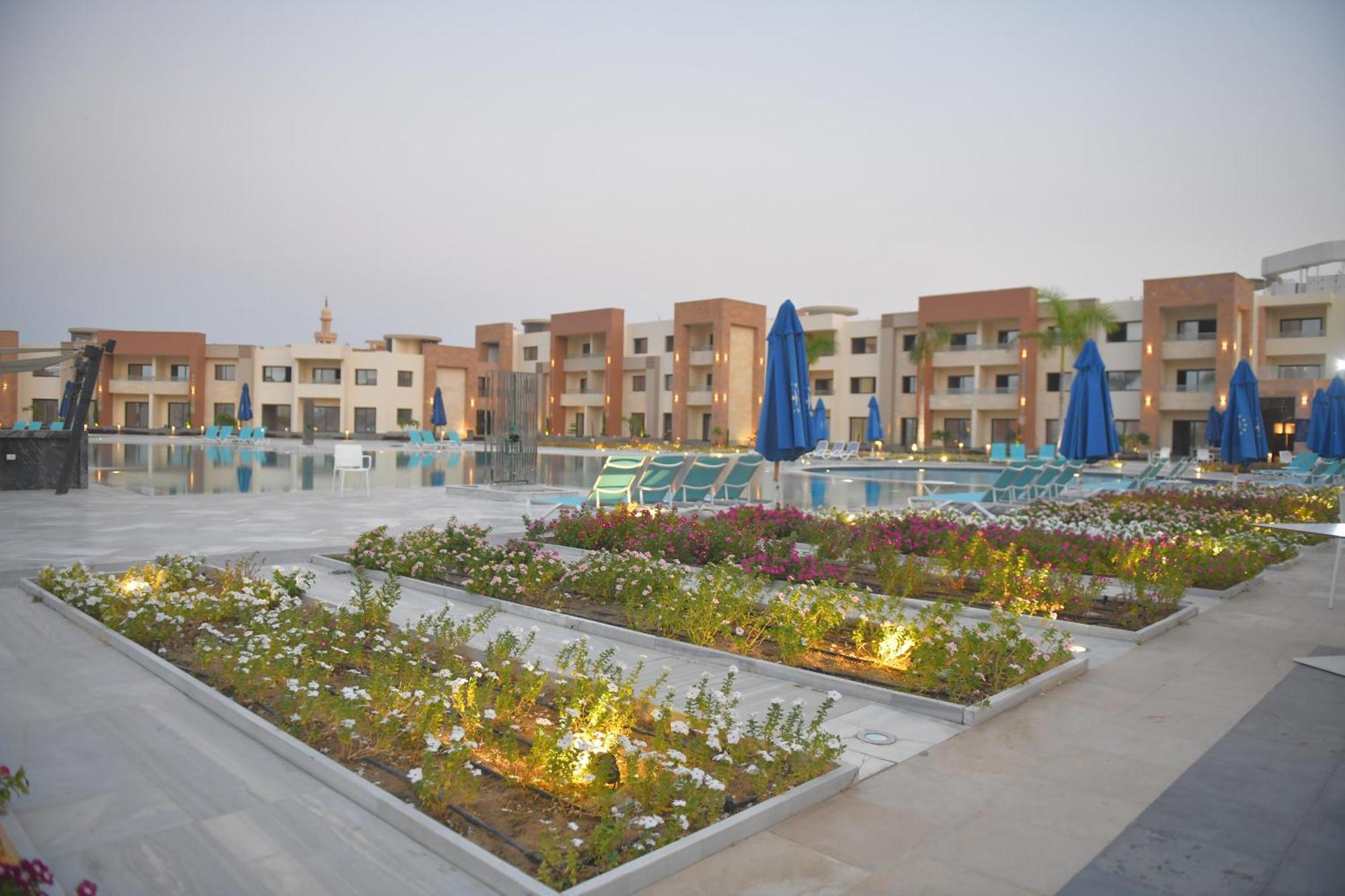Helnan Hotel - Port Fouad Port Said Esterno foto