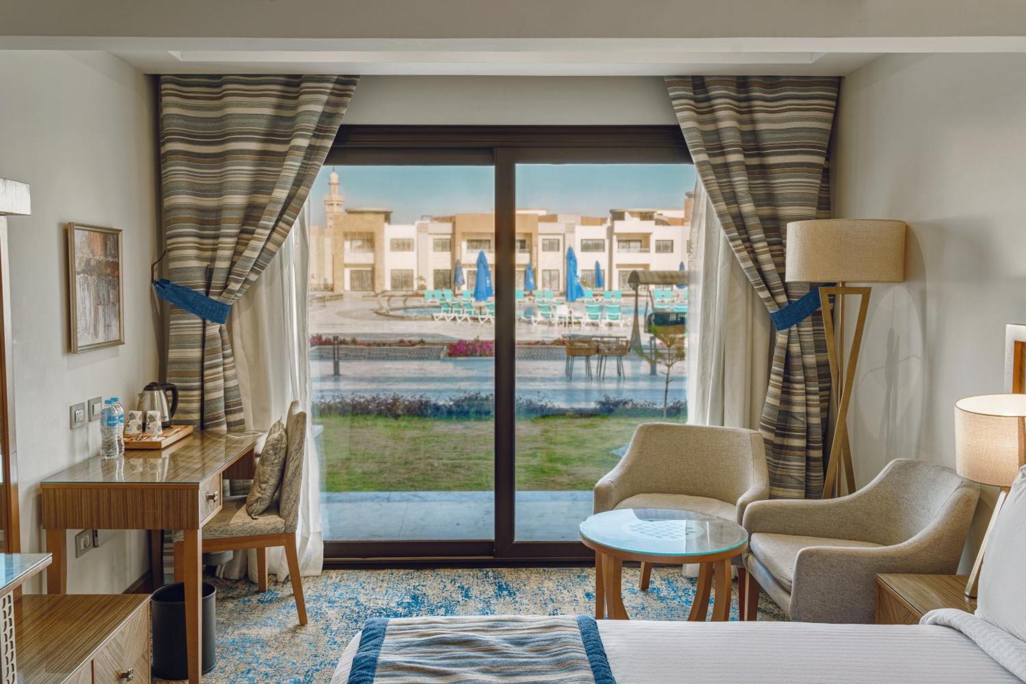 Helnan Hotel - Port Fouad Port Said Esterno foto
